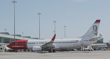 norwegian airlines pier four 